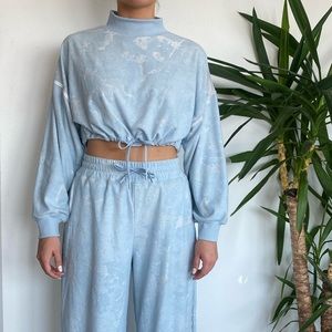 Nike, cropped sweatshirt | nike crewneck